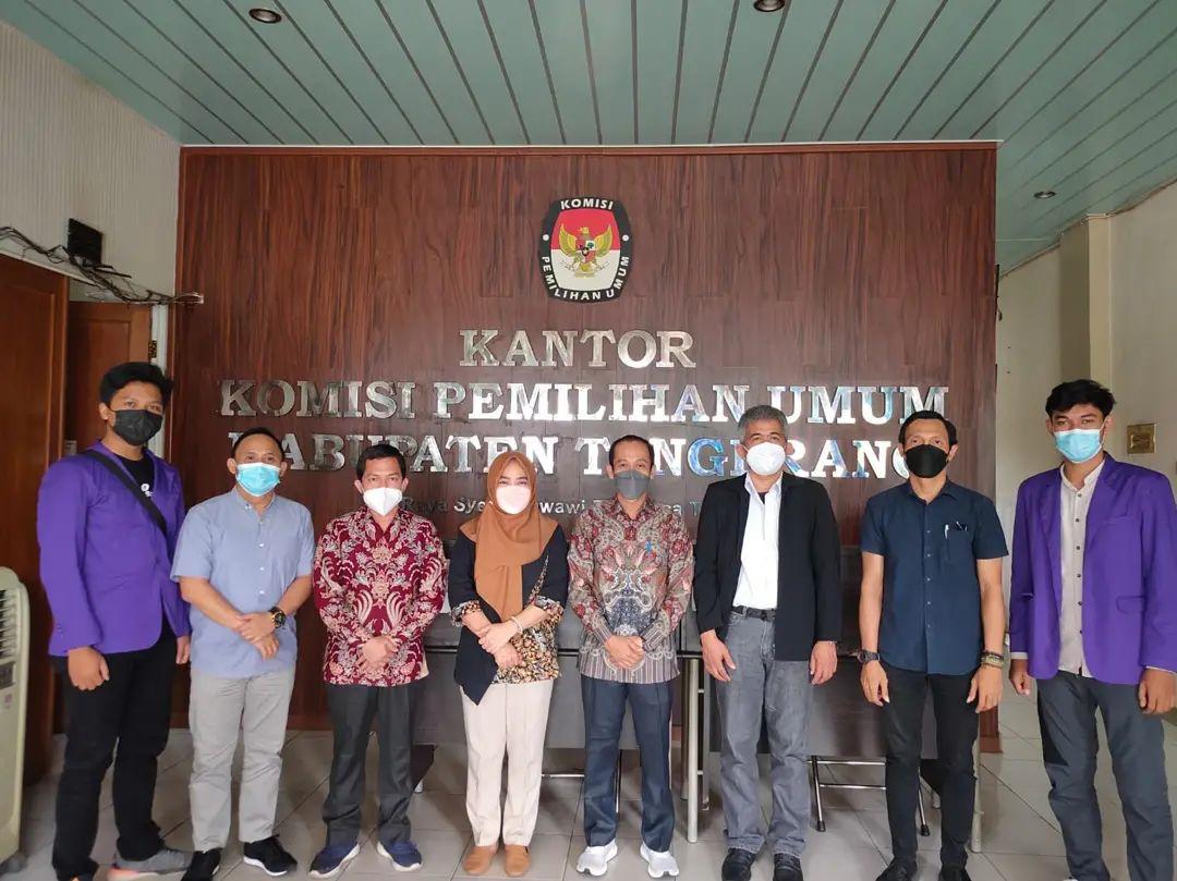 Audiensi Komunitas Riset Publik Universitas Tangerang Raya